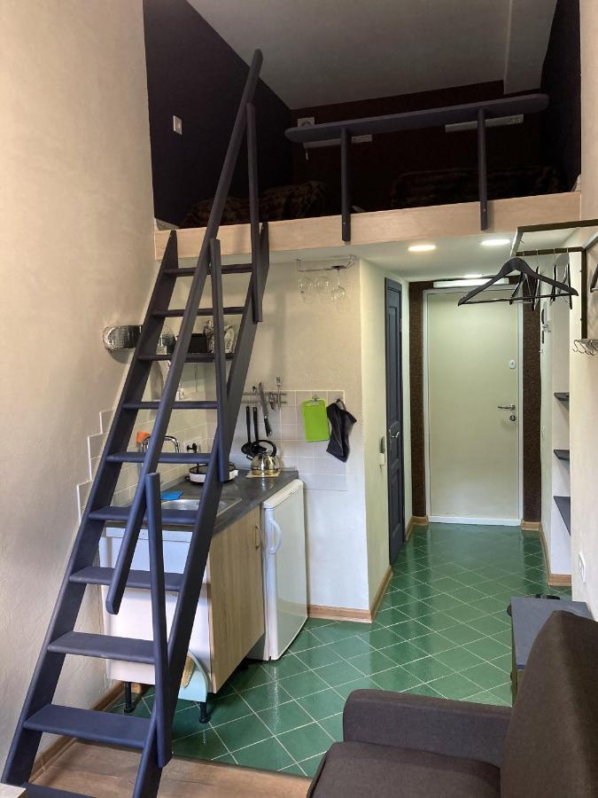位于敖德萨市中心的公寓套间 外观 照片